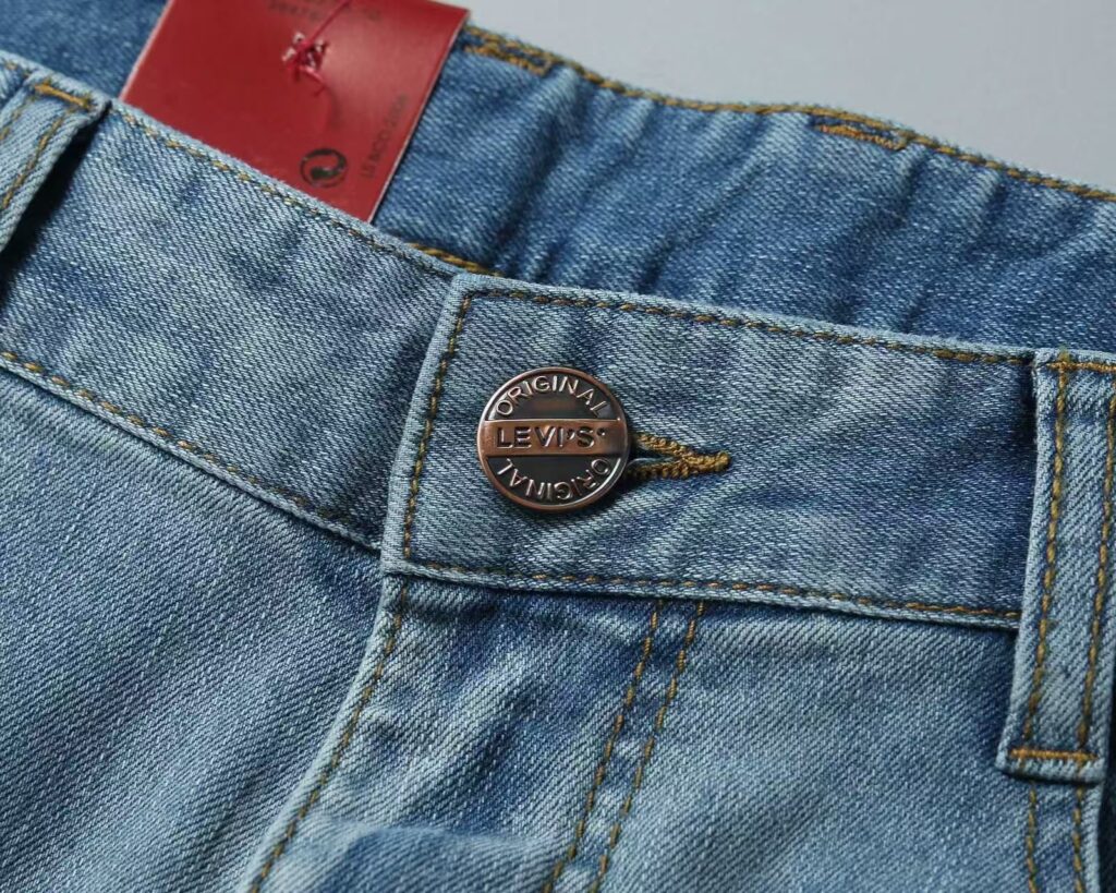 Фото 3 — Джинсы от Levi’s