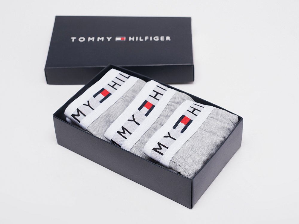 Фото 8 — Платья в полоску от Tommy Hilfiger