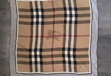 Photo of Шарфы и платки Burberry